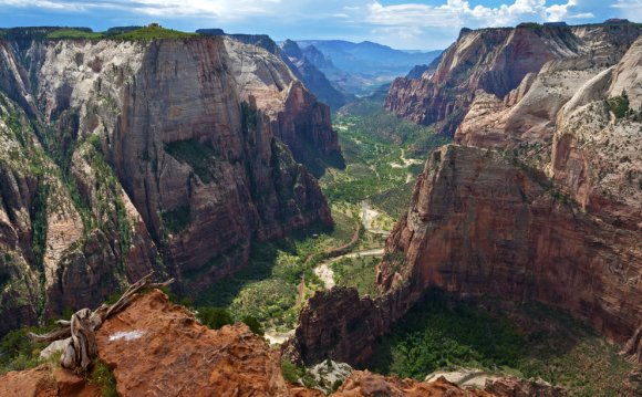 Closest City to Zion National Park