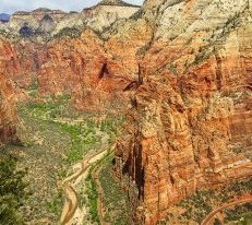 Angels Landing Hike (15 Best Hikes in Zion National Park).