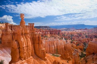 bryce-canyon-utah-spires.jpg